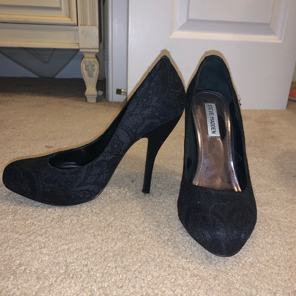 Steve Madden Black Lace Heels